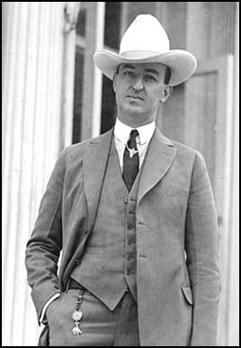 img-63973a0b84edb93a8fea435f